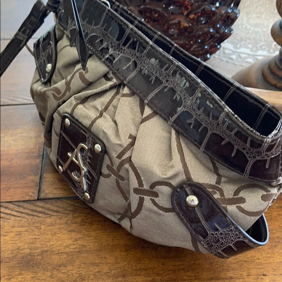 Ashley Stewart brown wristlet - Picture 10 of 11